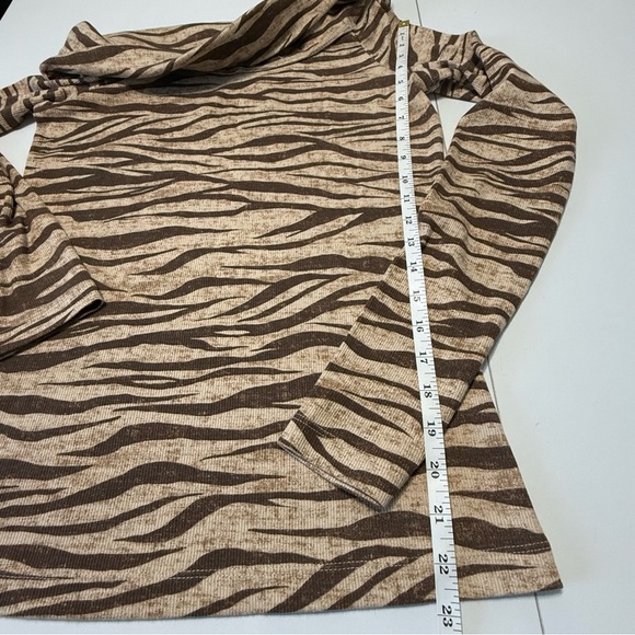 NWT Anthropologie Off The Shoulder Long Sleeve Top Brown Zebra Size M - Picture 12 of 14
